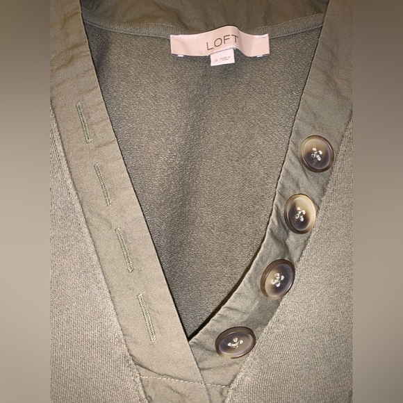 LOFT Mixed Media Top - Picture 2 of 6